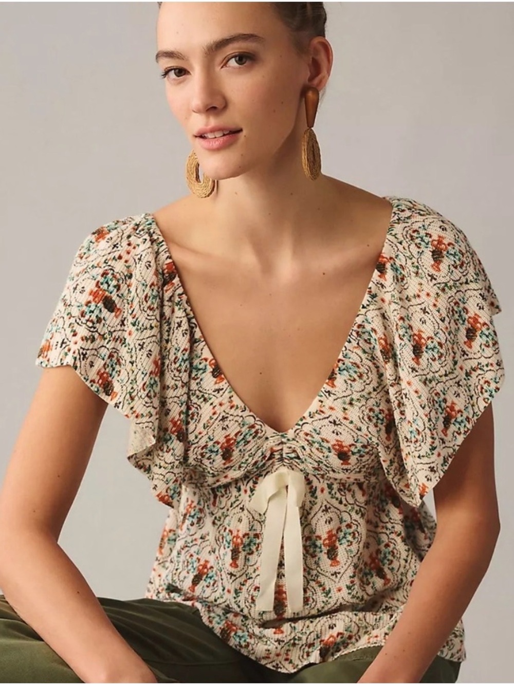Anthropologie Deep-V Flutter Cream Floral Blouse Large